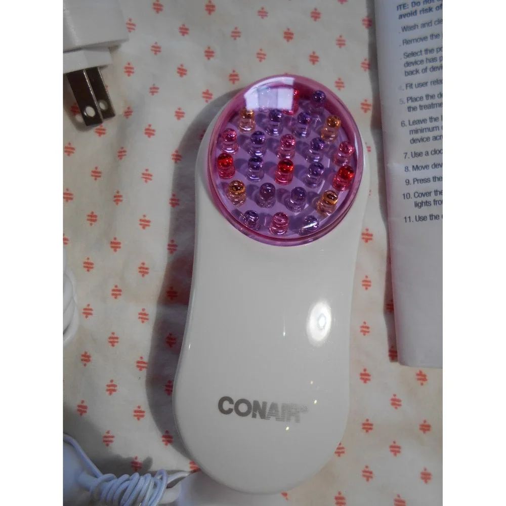 New True Glow Light Therapy Treatment by Conair ACNE & ANTI AGING W GLASSES pINK